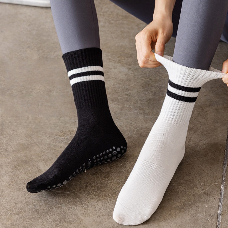 Women Non Slip Yoga Socks, Gri - Pilates Yoga Barre review and price